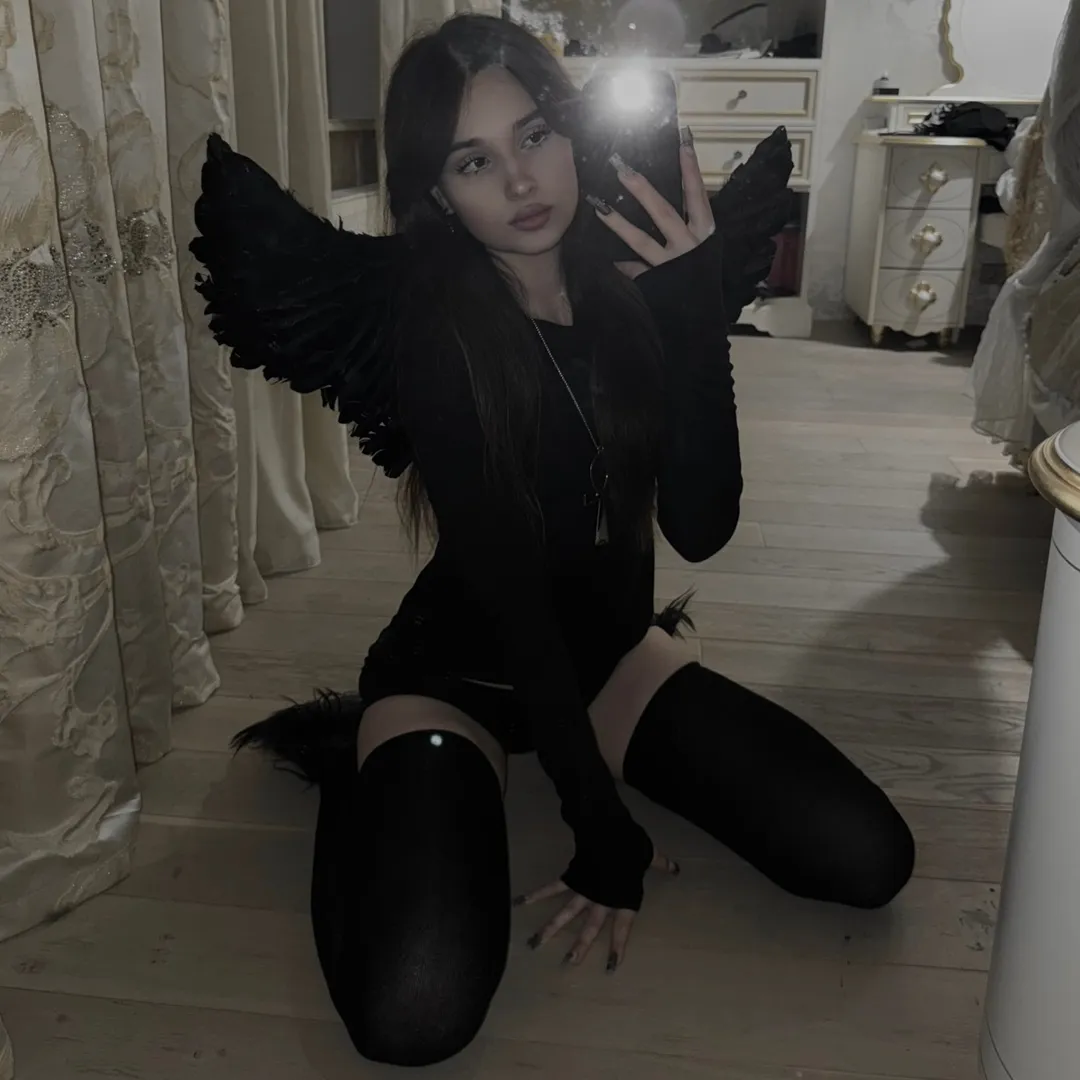 angelochekk33