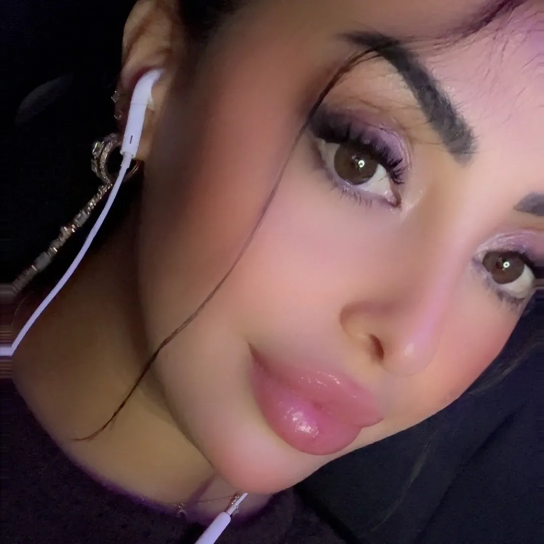 𝓕 🌸✨
