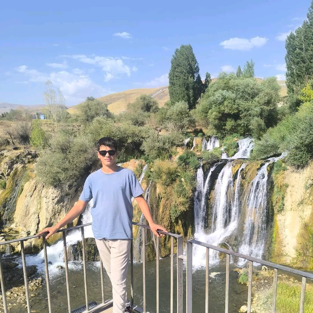 KEREM AKTI