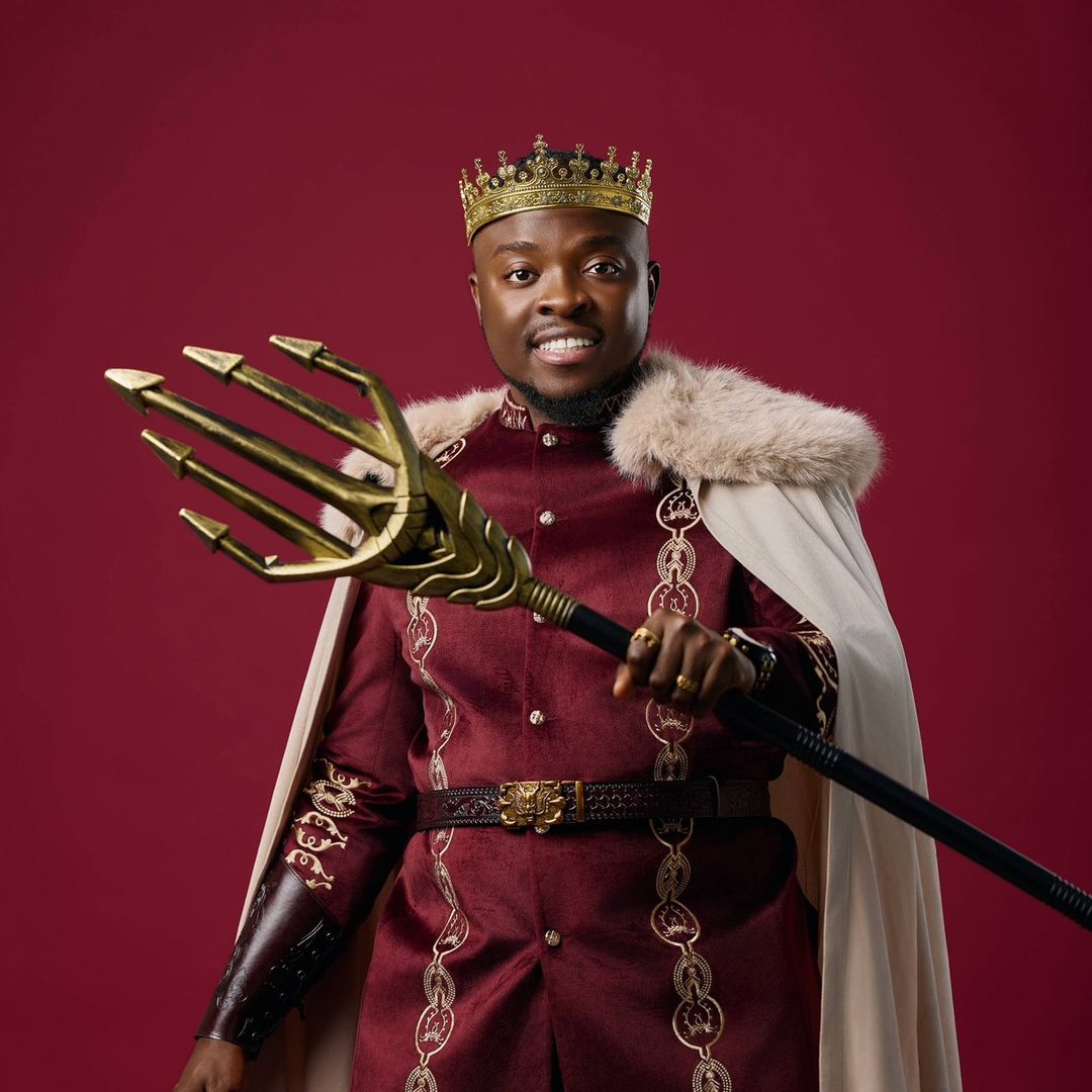 ✯𝕋𝕚𝕜𝕋𝕠𝕜 𝕂𝕀ℕ𝔾✯🔱👑