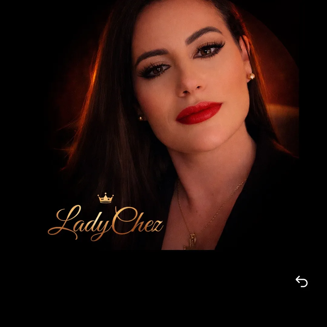 🕊️🇱🇧Lady🇿🇦Chez🇮🇹🕊️🪐