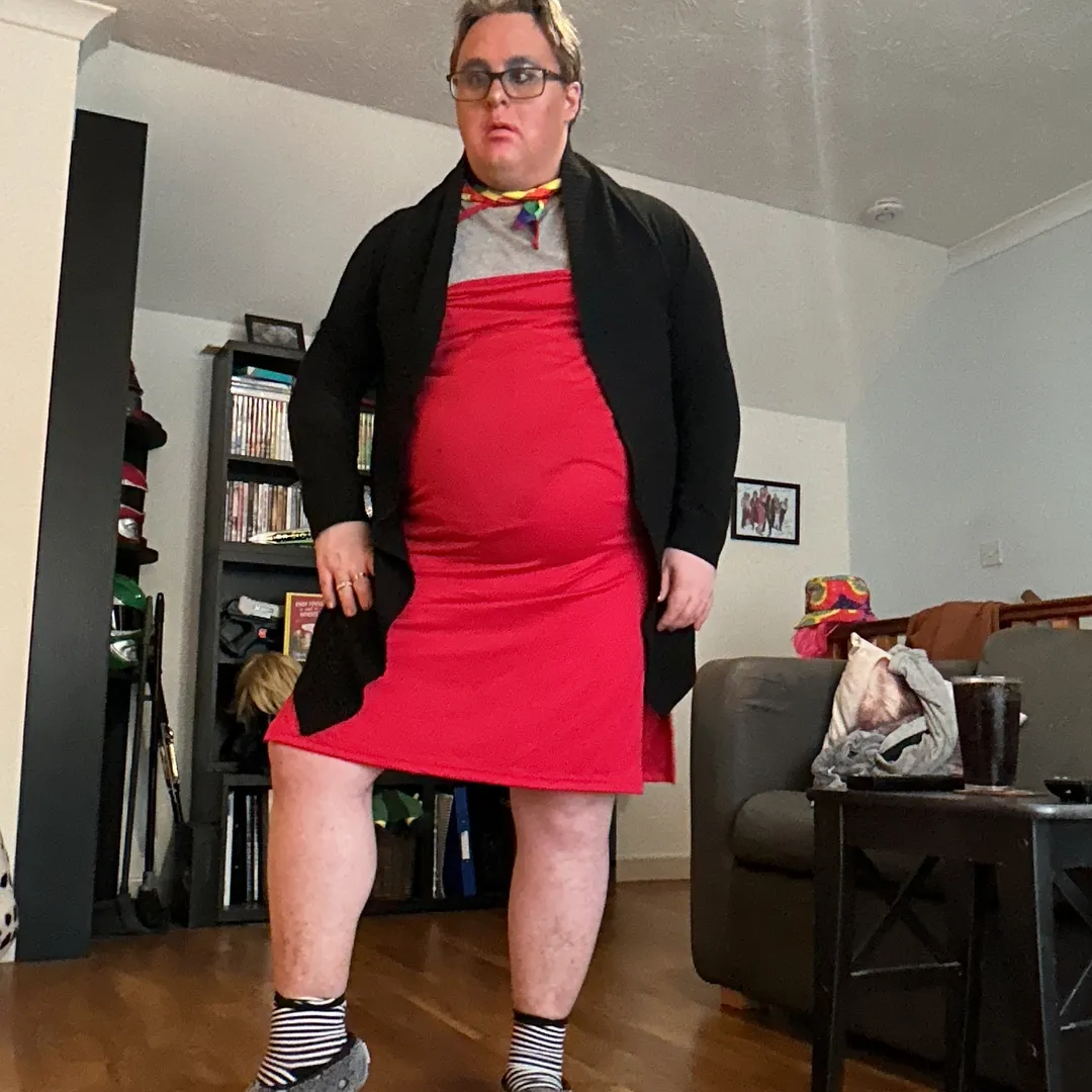 FEM BOY 39