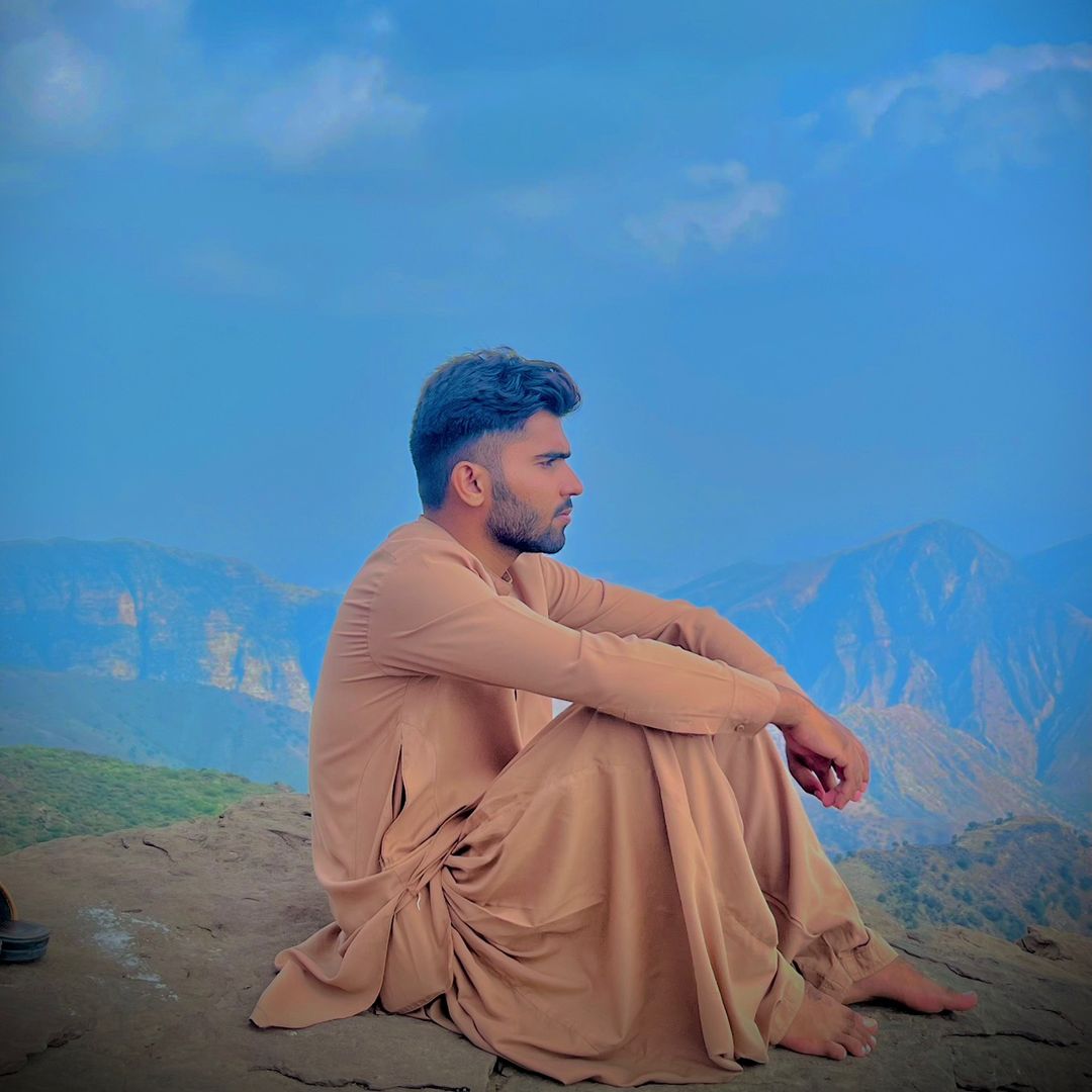 🦅 👑 Awais Khan 👑 🦅