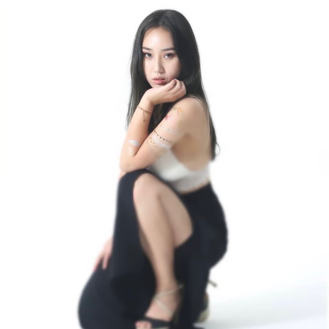 🎤🎀퀸비QUEENB🎀🎤