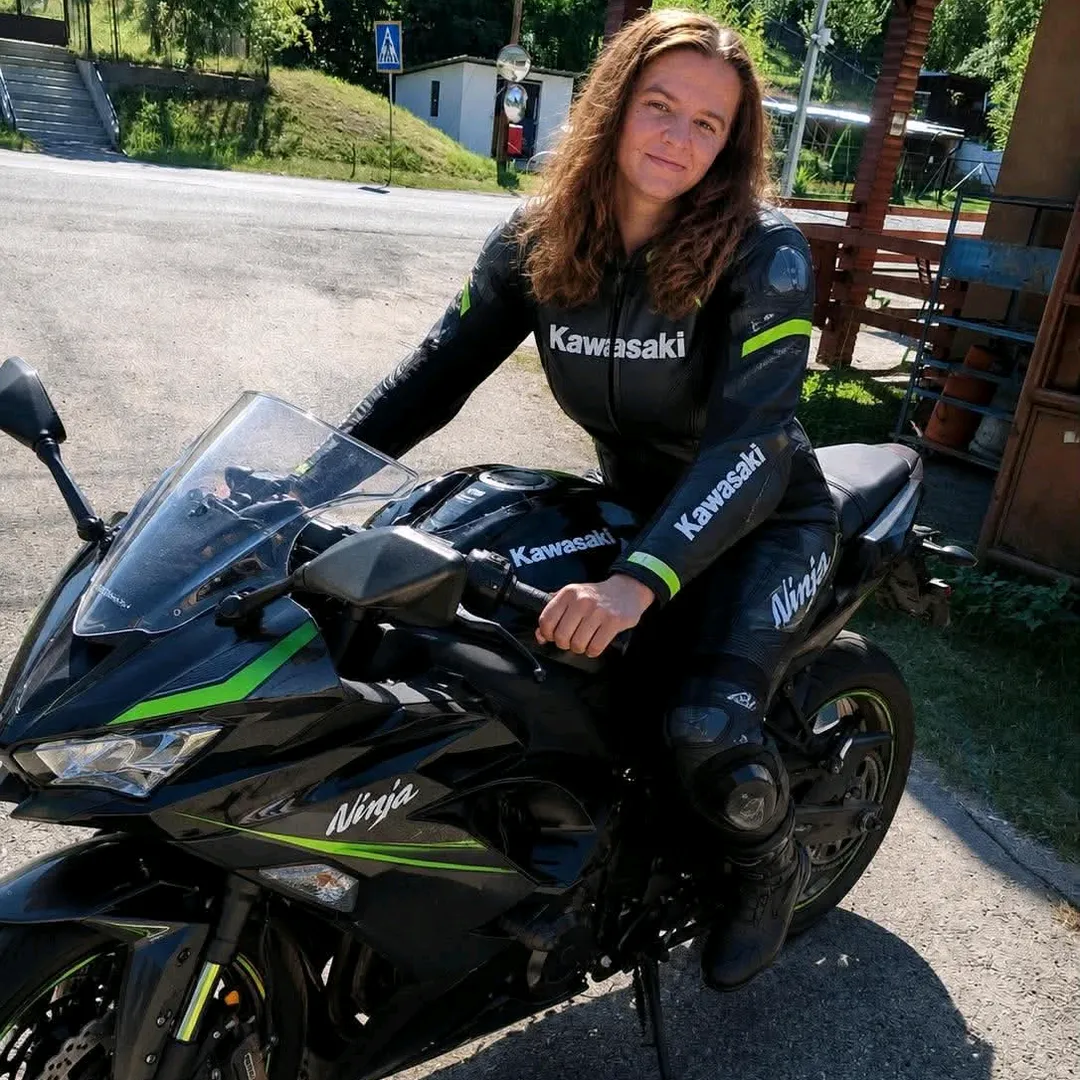 kék rózsa 💙🔐💙🔐