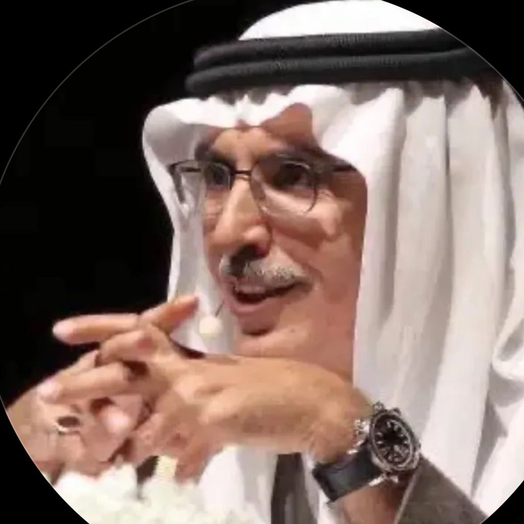 د . يلازمني خيالك 🇸🇦