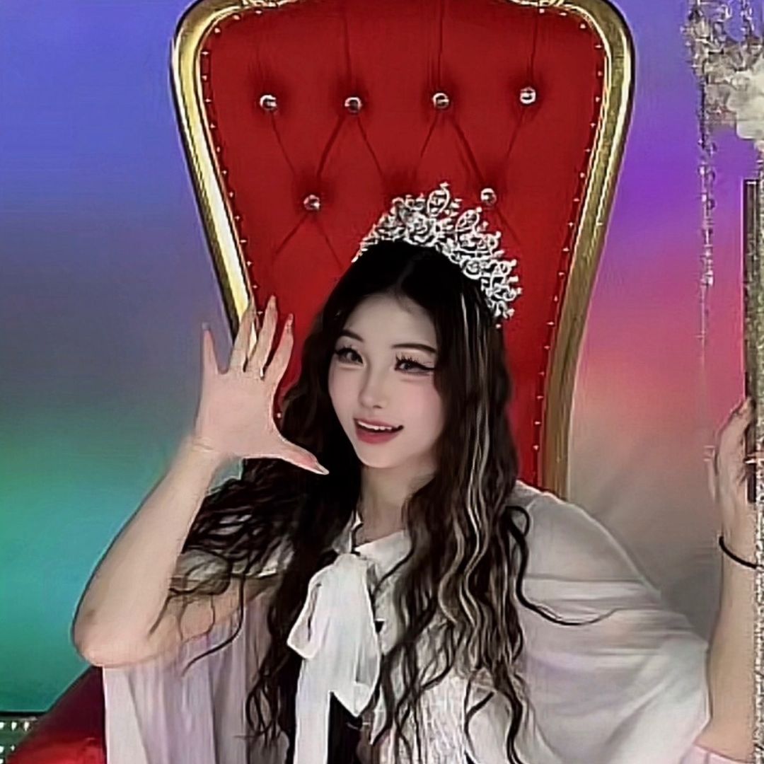 🧚🏻‍♀️F1rst Lady🧚🏻‍♀️